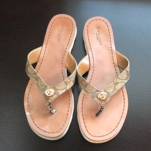 Coach comfortable  flip flop